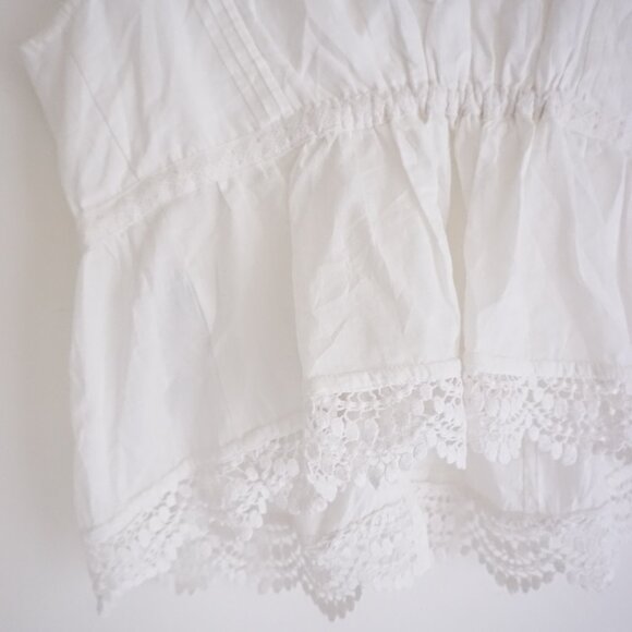 Abercrombie & Fitch White Lace Peplum Tank Top Cottagecore Feminine Dainty S - Picture 11 of 13